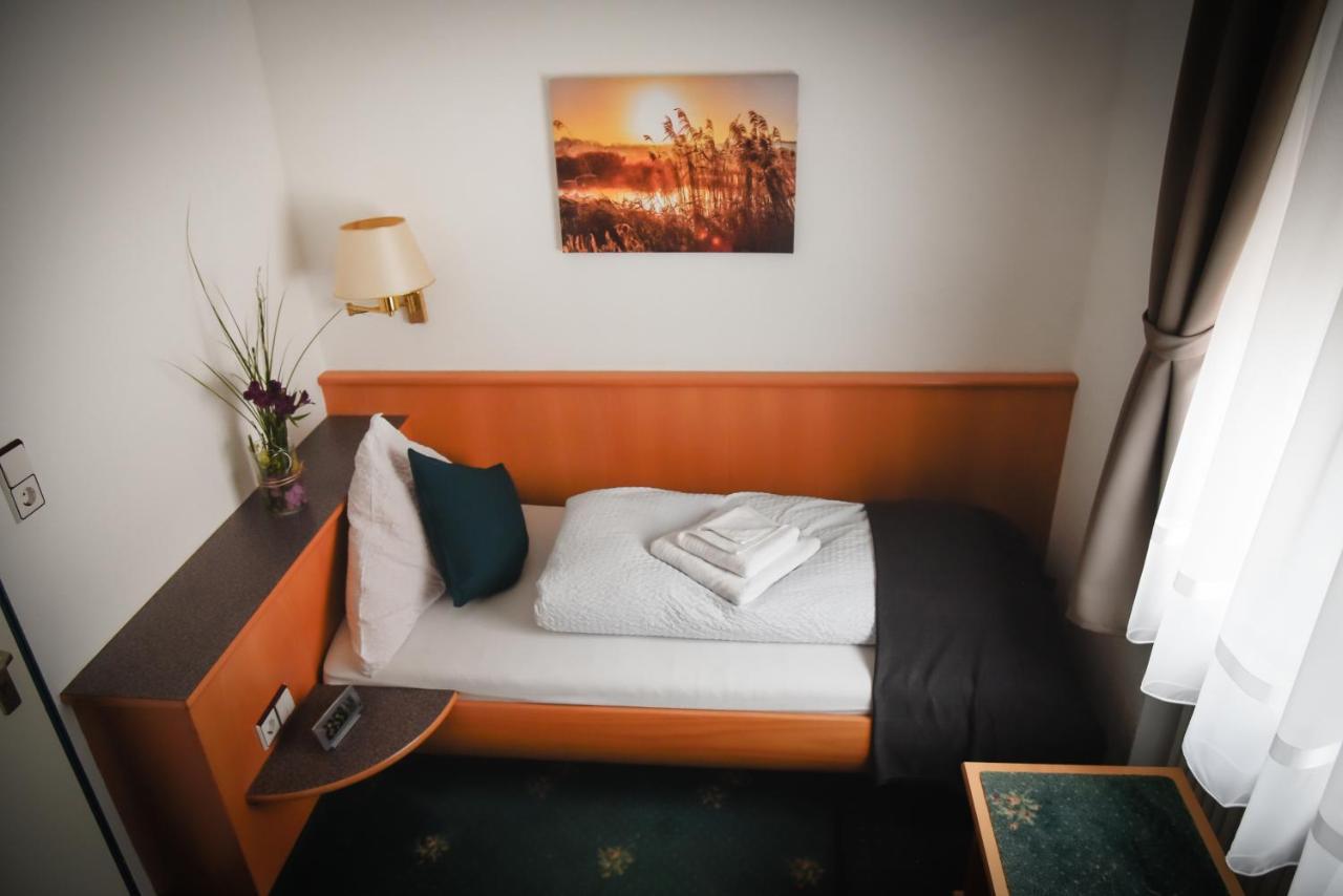 Отель Pension Brenz Sontheim an der Brenz Экстерьер фото